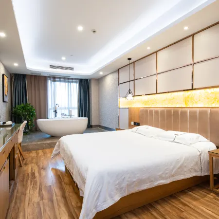 Chengzi Crystal Hotel Tongling Rt-Mart Hotele w: Tongling