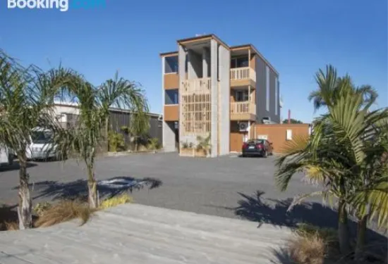 太平洋沙灘酒店式公寓