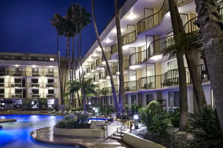 Los Angeles Airport Marriott