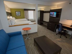 Holiday Inn Express Wilmington