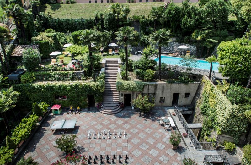 International au Lac Historic Lakeside Hotel photo 2