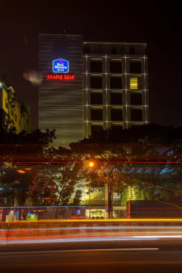 Best Western Plus Maple Leaf
