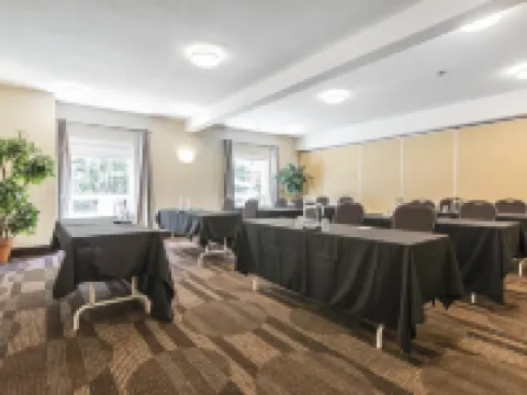 Quality Inn Airport Hoteles en Dieppe