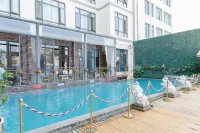 Tianhe Holiday Hotel
