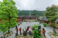 Fengxiang Yaozhai Hotel - Homestays