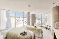 the DOUGLAS, Autograph Collection