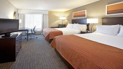 Holiday Inn Express & Suites Eden Prairie - Minnetonka Các khách sạn gần Speedway