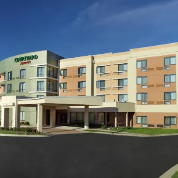 Courtyard Clarksville
