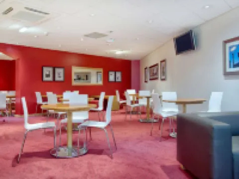 Travelodge Birmingham Central Broadway Plaza Hoteles en 