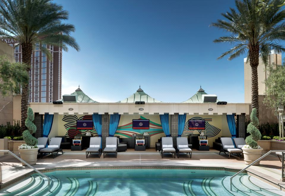 3. 더 팔라초 앳 ..