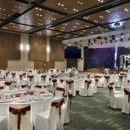 Park Mall Hotel & Conference Center