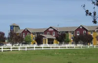 Best Western Woodburn Hotels near Woodburn Premium Outlets
