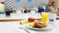 Holiday Inn Express & Suites SAINT JOHN HARBOUR SIDE by IHG - breakfast