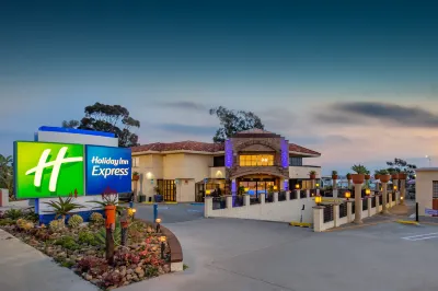 Holiday Inn Express SAN DIEGO AIRPORT-OLD TOWN by IHG Hotel berhampiran Pantai Mission Beach