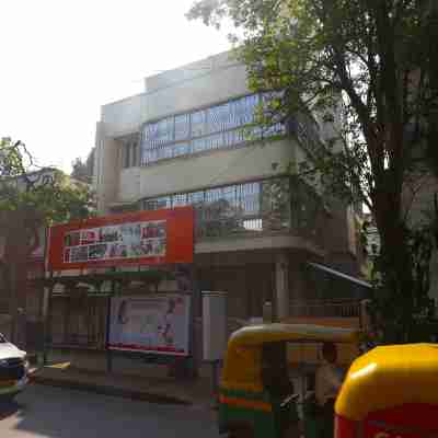 OYO 23623 Aakash Bika Guest House Hotel Exterior
