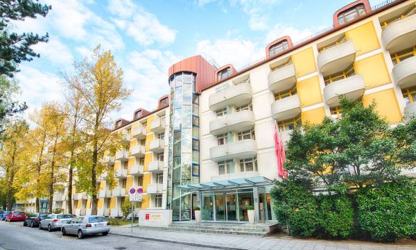 Leonardo Hotel & Residenz Munich