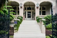 Hotel Havana Hotels in San Antonio