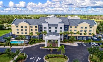 Fairfield Inn & Suites Naples