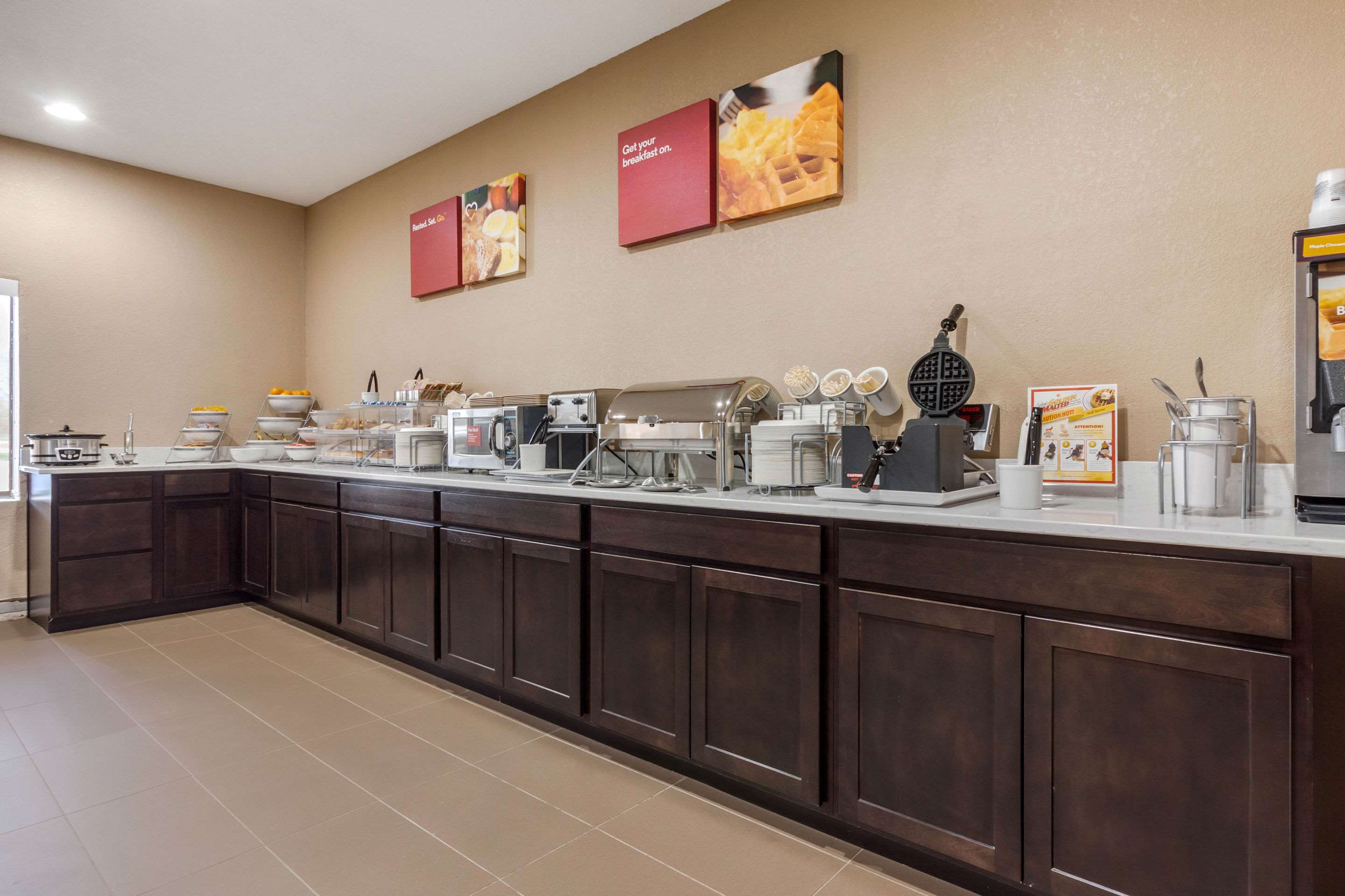 Comfort Suites Omaha East-Council Bluffs