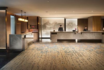 フロントデスク コンラッド・バンコクの写真