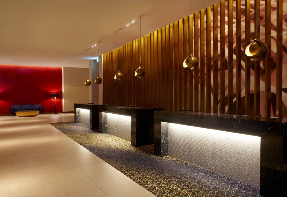 4. 웨스틴 호텔 센..