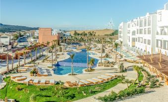 Hotel Zahara Beach by Q Hotels