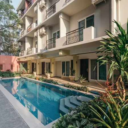 Cozytel Chiangmai Отели рядом с достопримечательностью «Памятник Трех Королей»