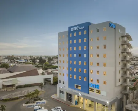 萊昂安塔爾斯舒眠酒店 萊昂酒店