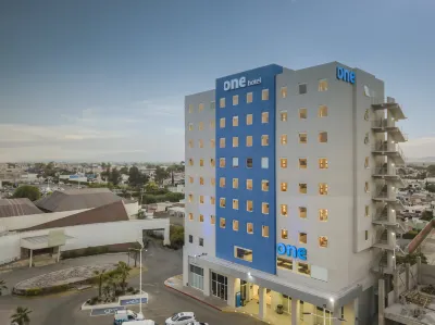Sleep Inn Leon Antares Hoteles cerca de Plaza de los Fundadores