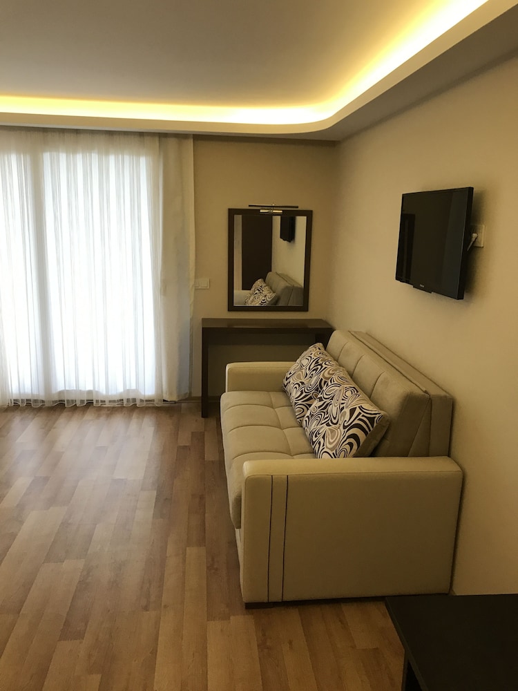 Yuvarlakcay Cinar Butik Otel