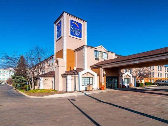 Hotels Near Richards Building Supply Co In Chicago 2021 Hotels Trip Com
