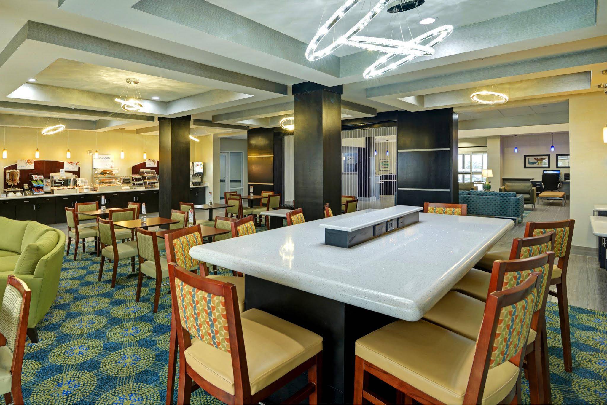 Holiday Inn Express & Suites Houston Northwest-Brookhollow, an Ihg Hotel