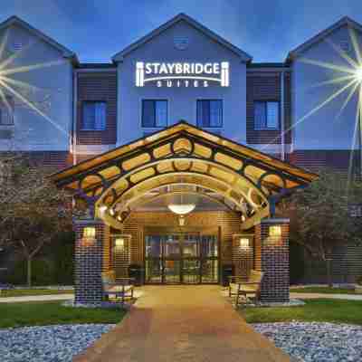 Staybridge Suites Lansing-Okemos Hotel Exterior