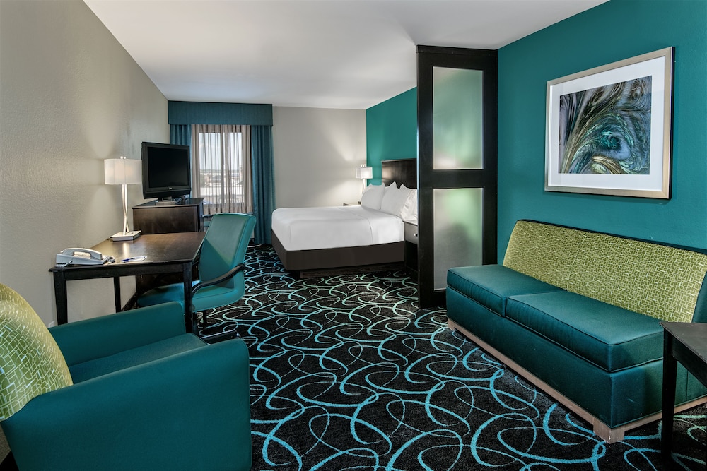 Holiday Inn Express Hotel & Suites Fort Worth Southwest I-20, an Ihg Hotel