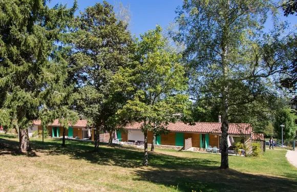 小弗雷特加尼蓋爾村酒店