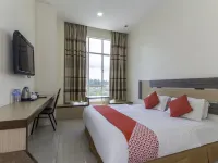 MY Fame Hotel