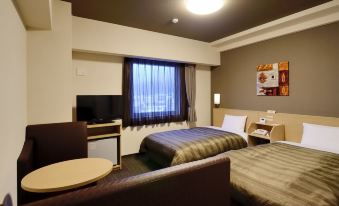 HOTEL ROUTE-INN ISEHARA OOYAMA INTER -ROUTE246-