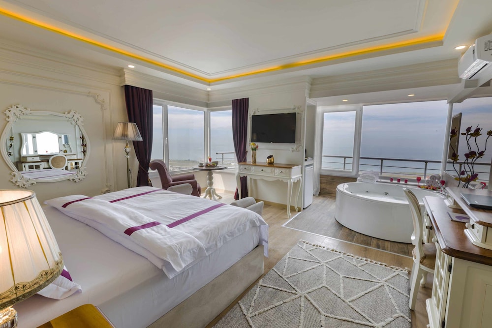 Andalouse Elegante Suite Hotel