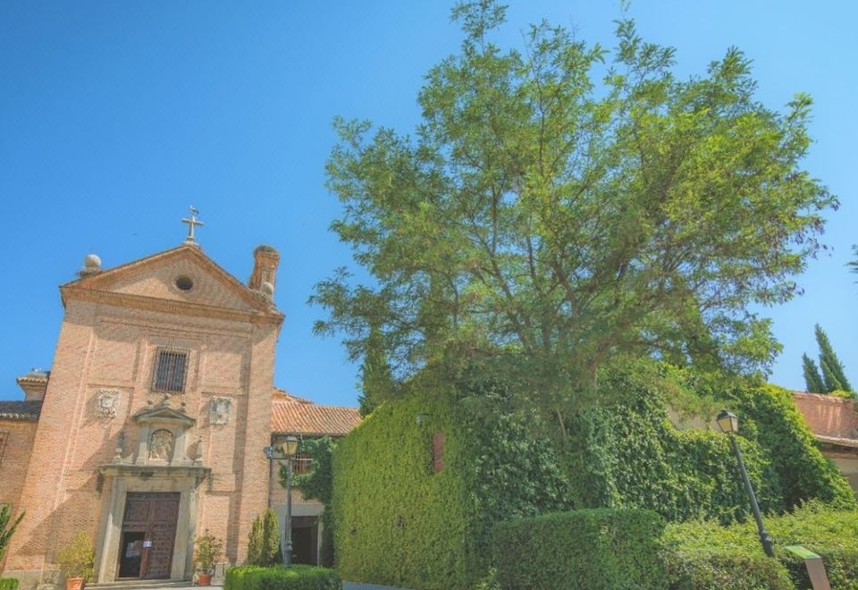 Antiguo Convento de Boadilla del Monte - Valoraciones de hotel de 4  estrellas en Boadilla del Monte