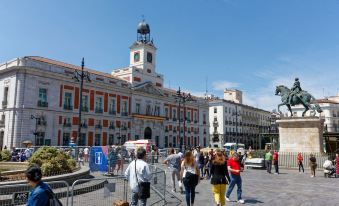 Arenal Suites Puerta del Sol