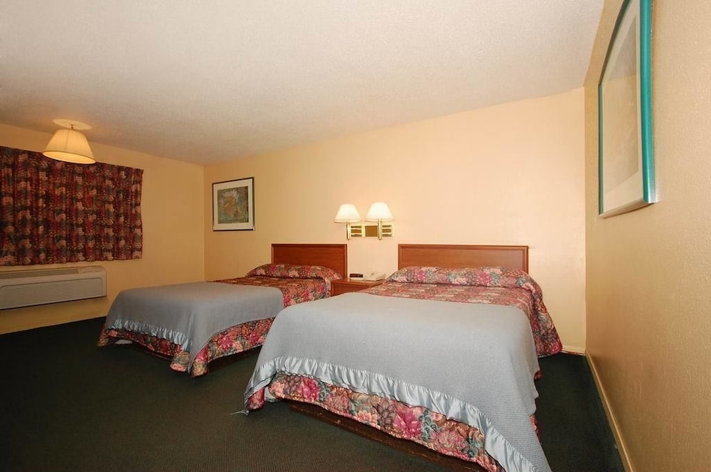 Americas Best Value Inn Webster City