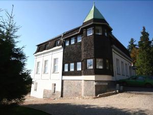 Hotel Zamecek Janovicky