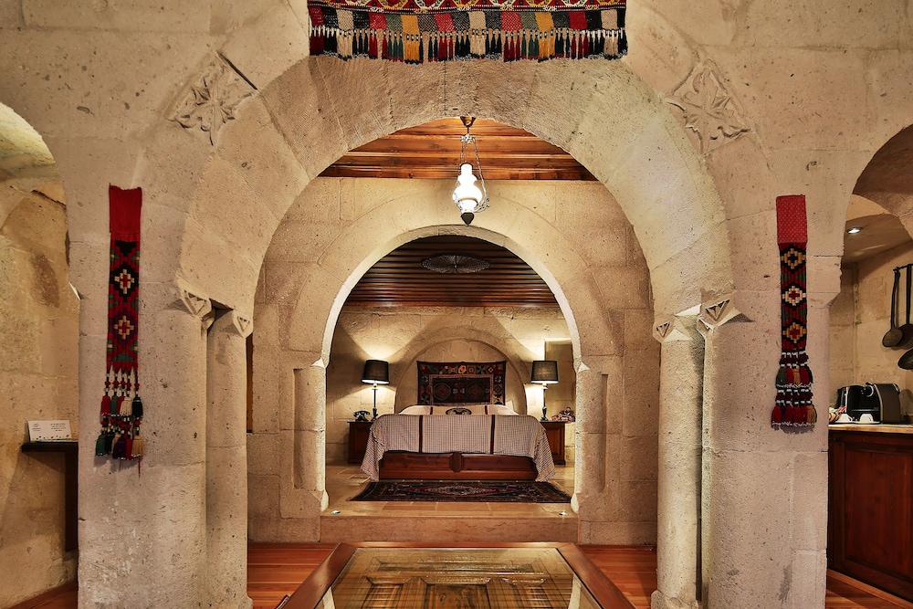 Cappadocia Cave Suites