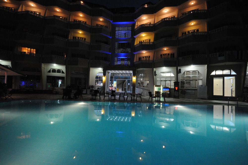 Selen Hotel Icmeler