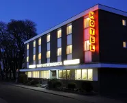 Hotel Stadt Grevenbroich GmbH Hotels in der Nähe von Alt-Kaster