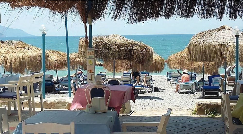 Hera Beach Hotel