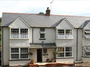 Oakhurst Gatwick B&B