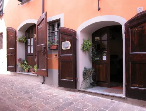 Antica Casa Dei Rassicurati