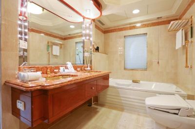 デラックススイート エバーグリーン ローレル ホテル 台北の写真