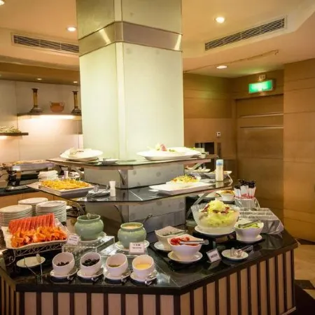 Shin Yuan Celeb Metro Hotel Отели рядом с достопримечательностью «Торговый центр Big City»